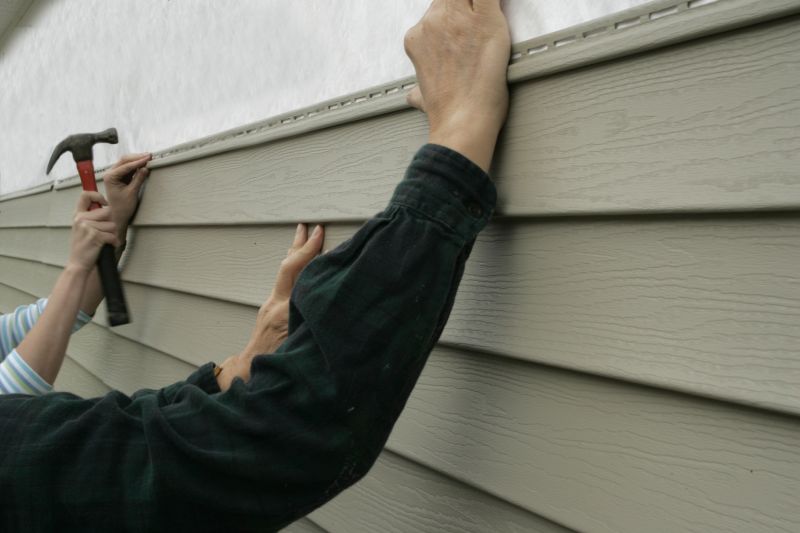 Vinyl Siding Repair Team